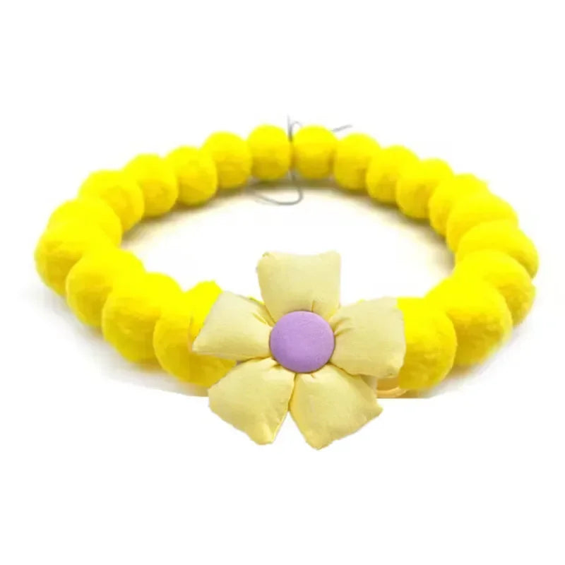 Haustier-Halstuch mit Pompons - Niedliches Halsband für Hunde & Katzen